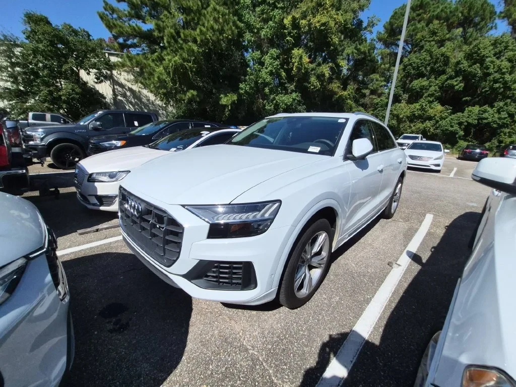 2022 Audi Q8